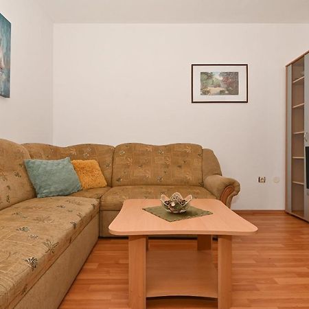 Apartments Marija Трогир Экстерьер фото