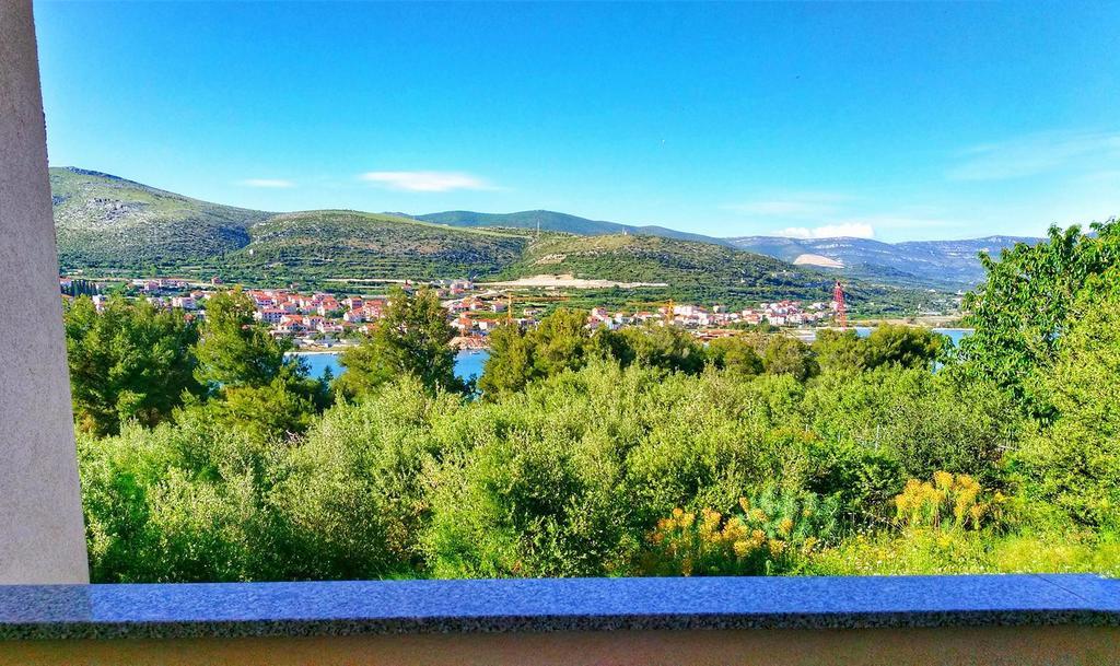 Apartments Marija Трогир Экстерьер фото