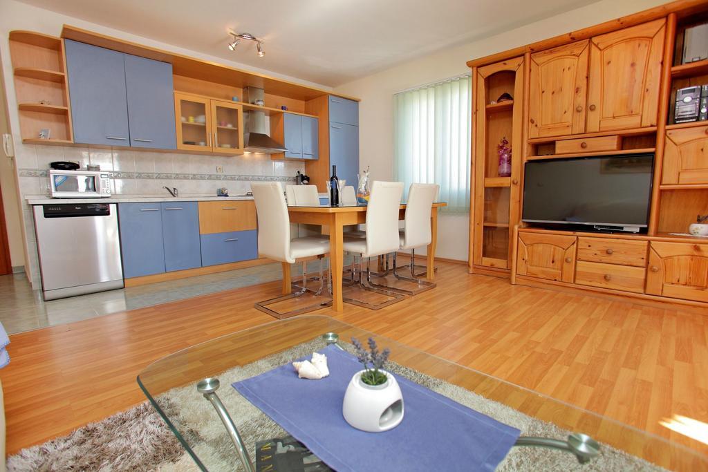Apartments Marija Трогир Экстерьер фото
