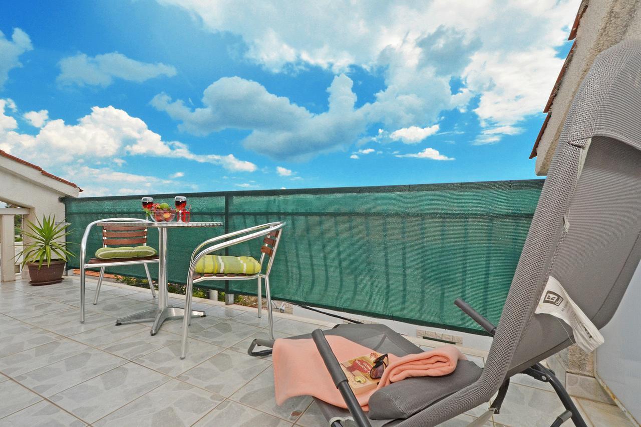 Apartments Marija Трогир Экстерьер фото