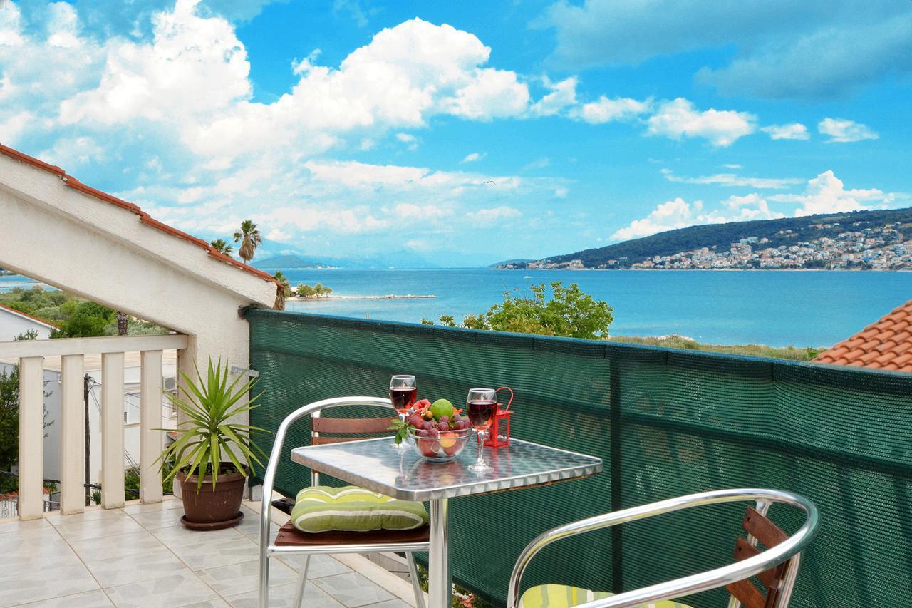 Apartments Marija Трогир Экстерьер фото