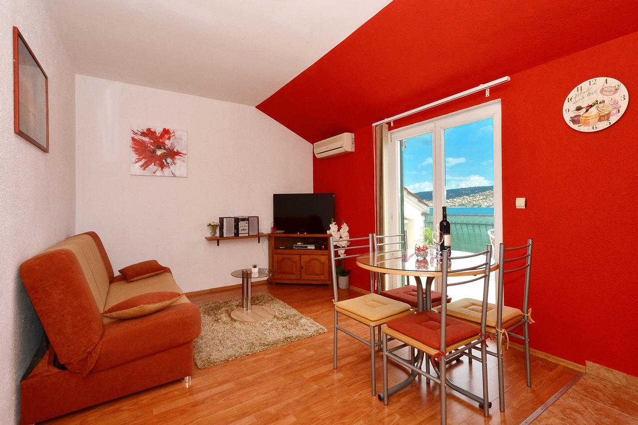 Apartments Marija Трогир Экстерьер фото